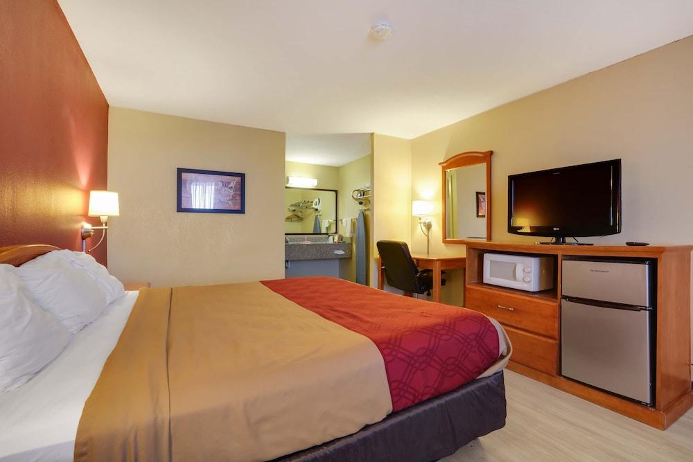 Mill Tree Inn photo 7