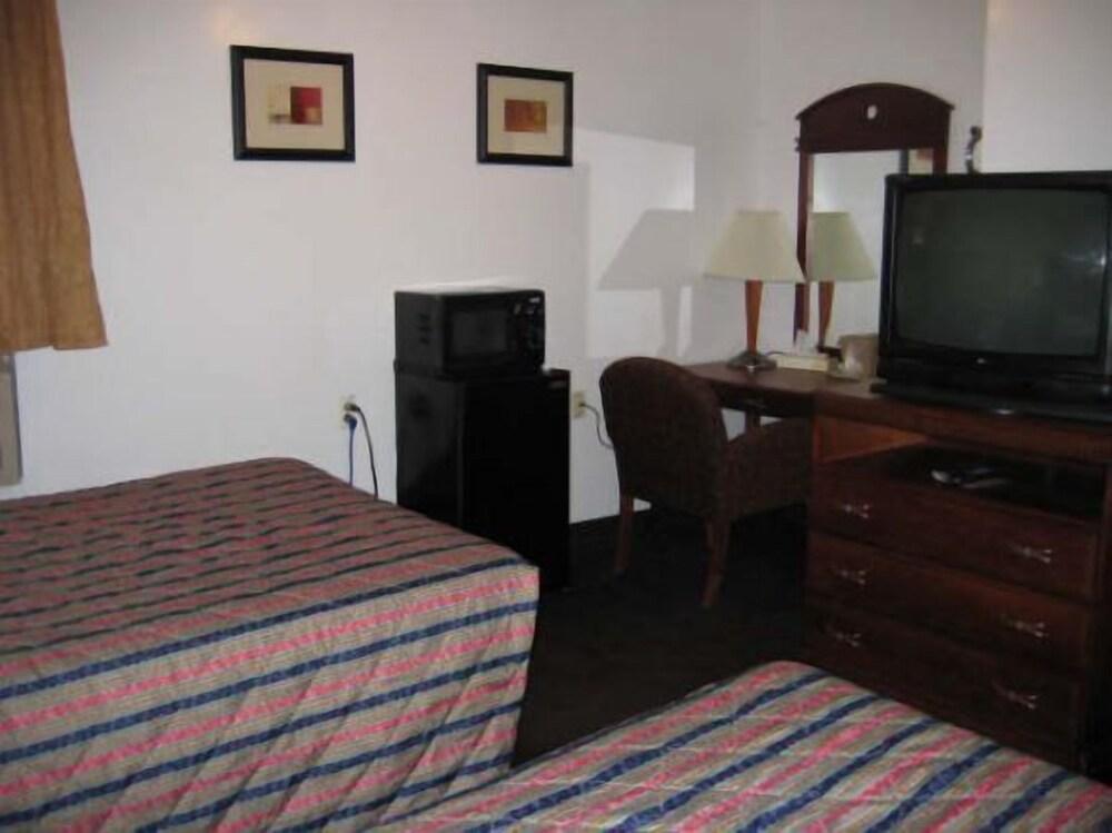 Martin House Motel photo 4