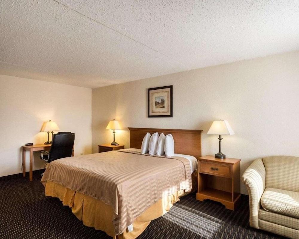 Sunrise Inn & Suites photo 2