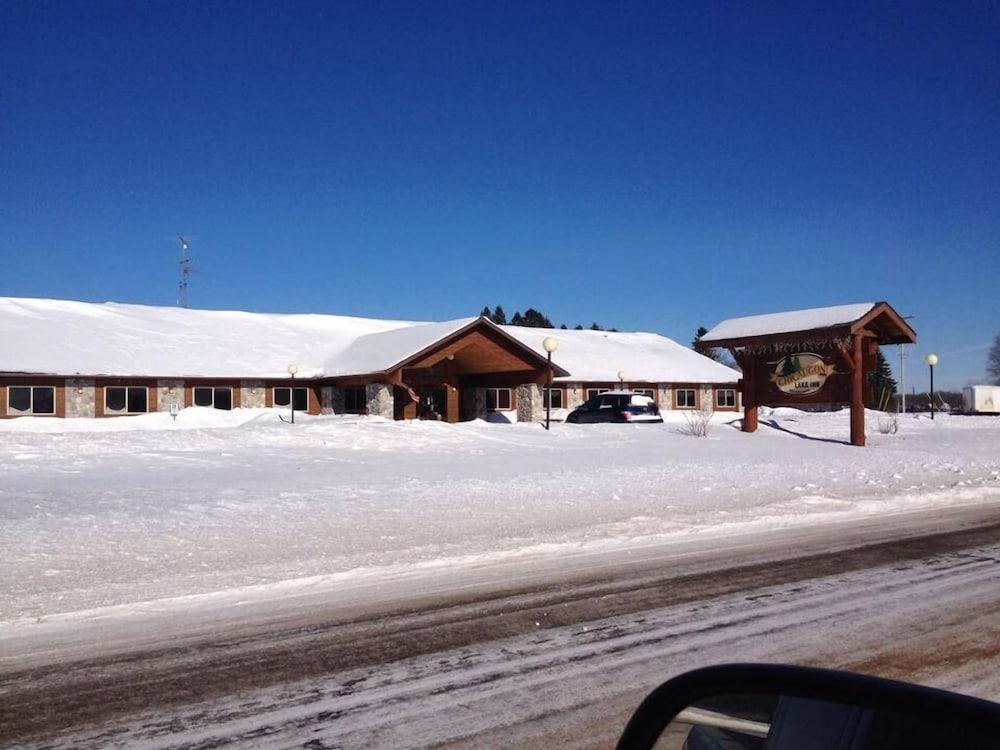 Chicaugon Lake Inn photo 53