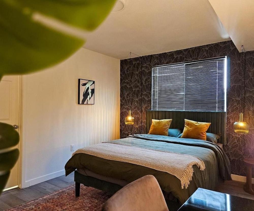 Forty First Place - Boutique Hostel photo 10