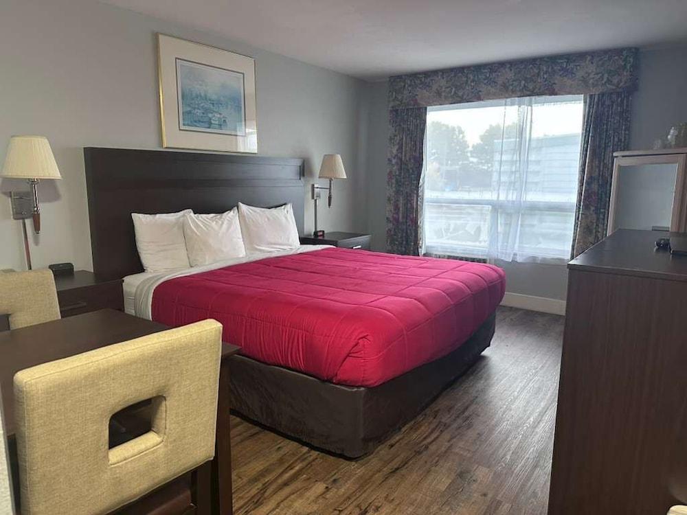 OceanShores Inn photo 6