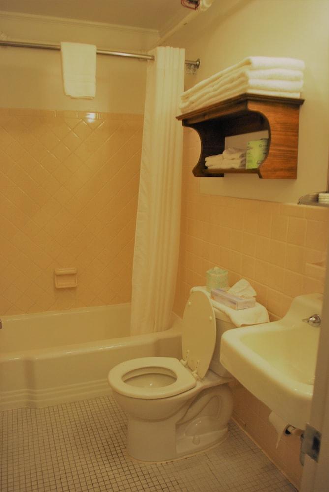 Lankford Hotel and Lodge photo 30