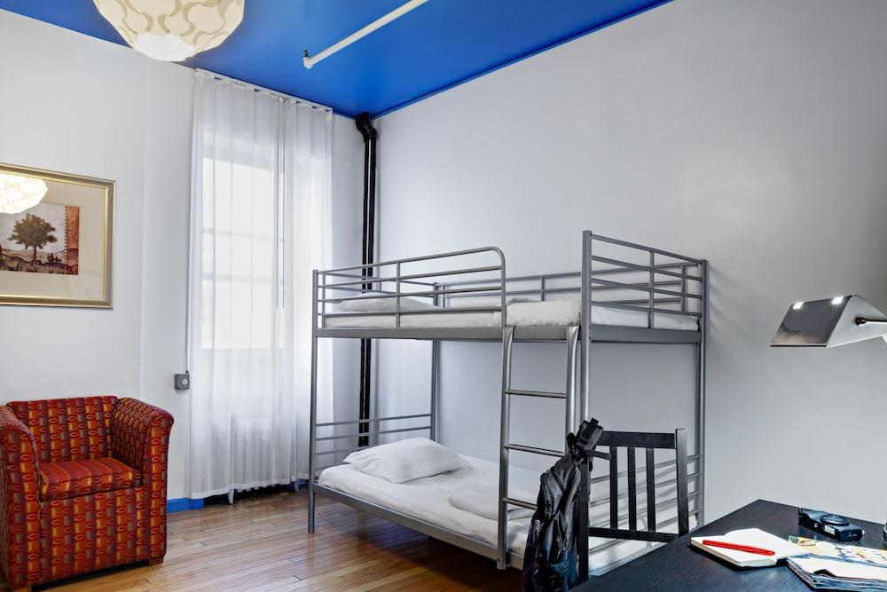 Central Park West Hostel photo 8