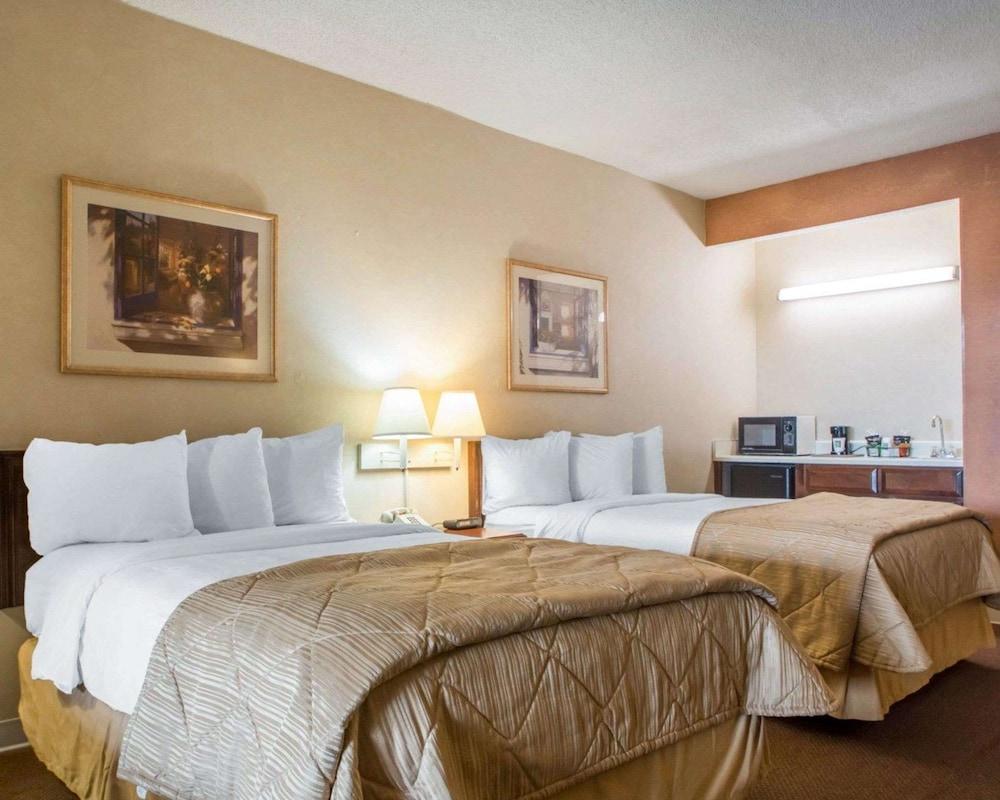 Quality Inn & Suites Ridgeland photo 8
