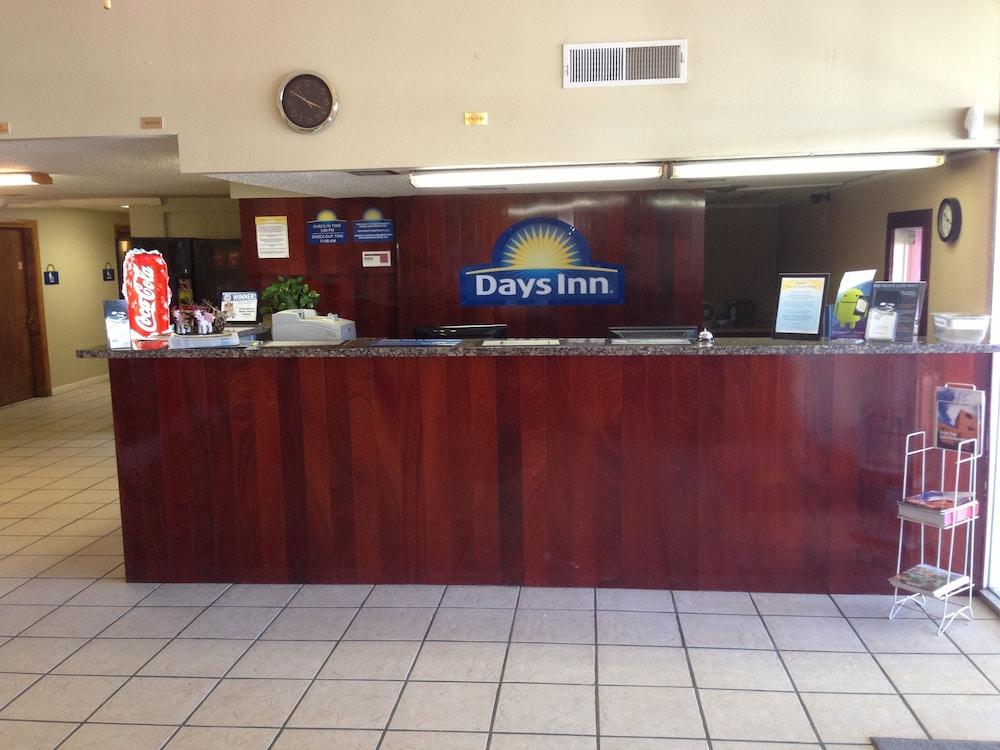 Days Inn by Wyndham Santa Fe New Mexico photo 3