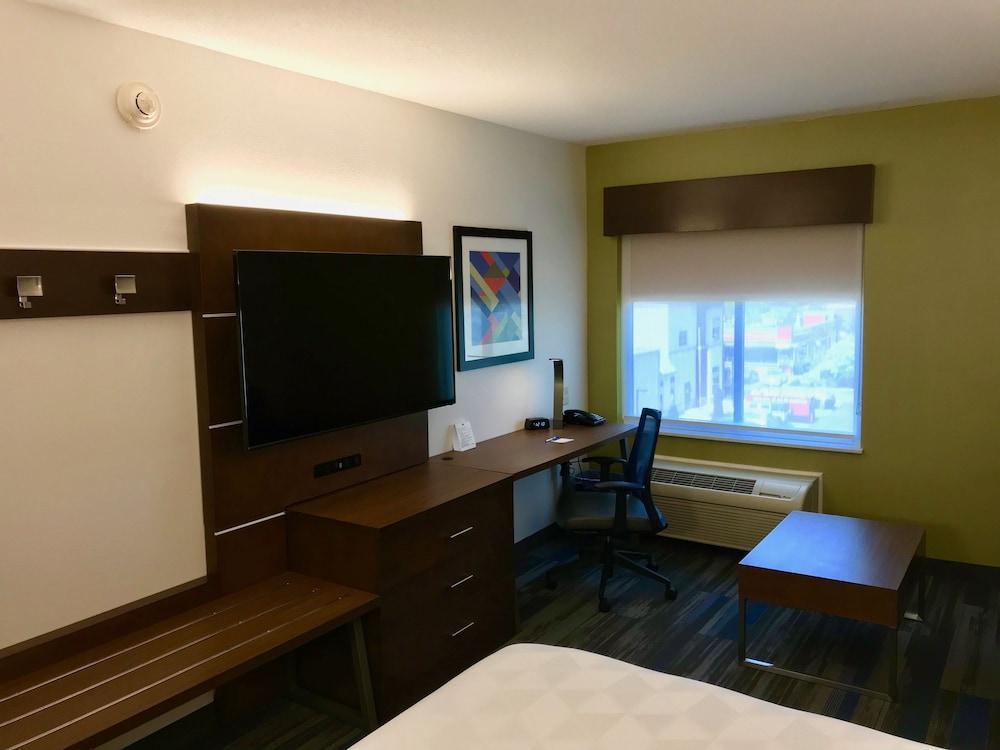 Holiday Inn Express Fishkill-Mid Hudson Valley by IHG photo 4