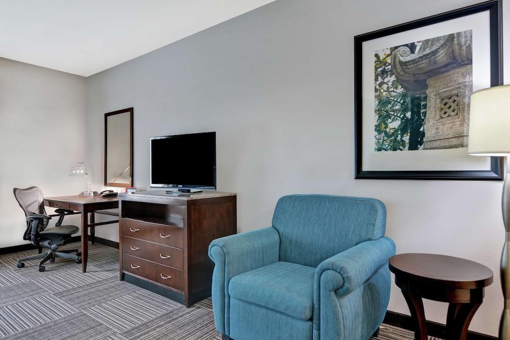 Hilton Garden Inn Fayettevile photo 25