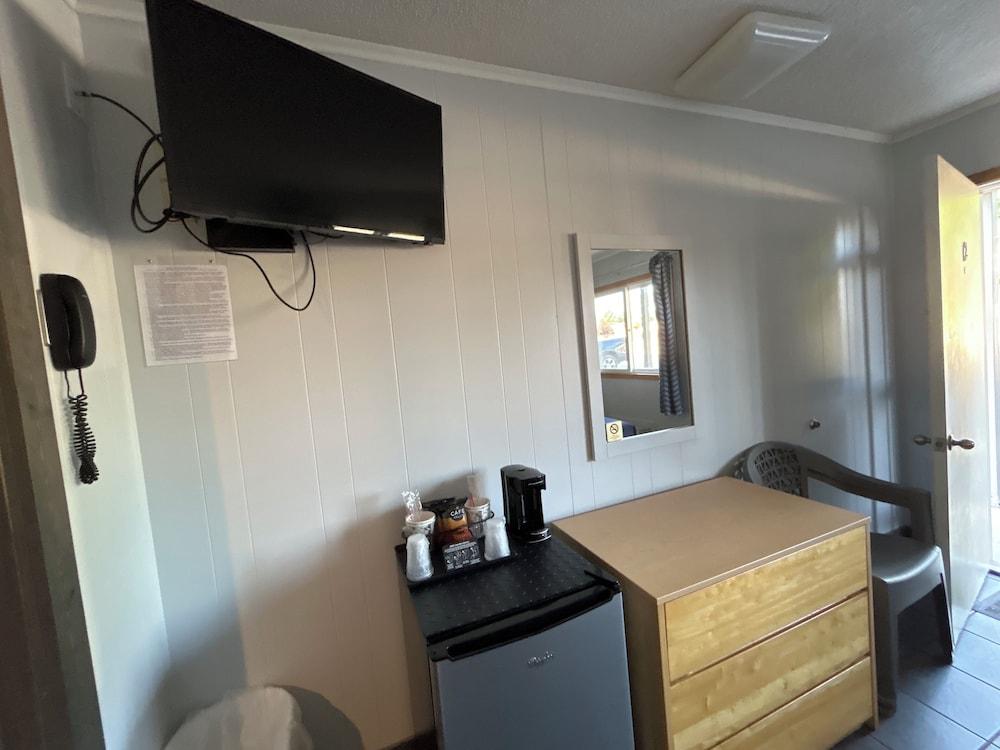 Silver Sands Hotel & Resort photo 21