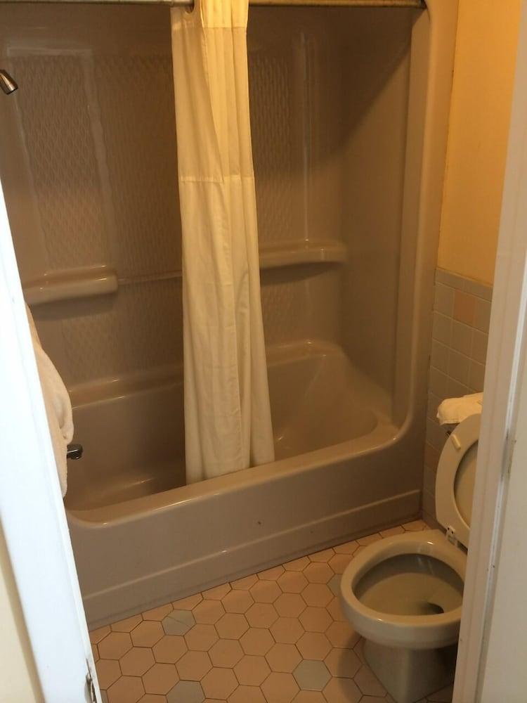 Drama Inn photo 19