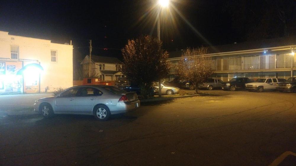 Ashland Inn photo 7