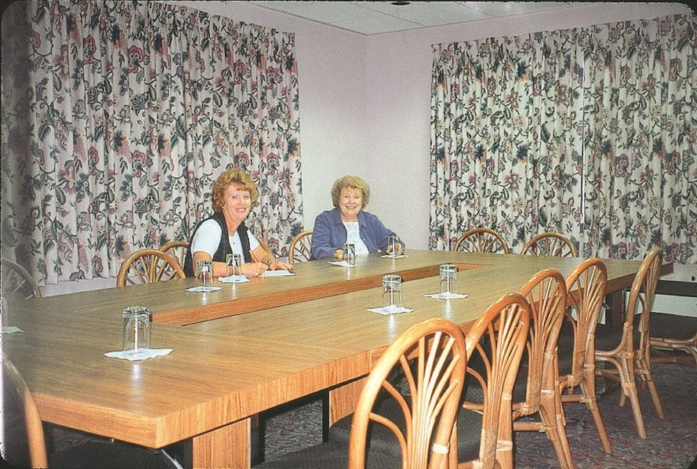Meadow Court Inn photo 29