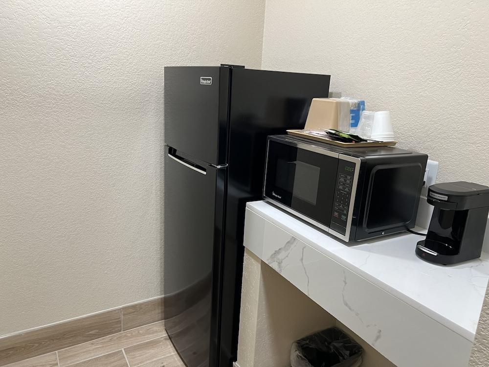 Mauna Loa Motel photo 6