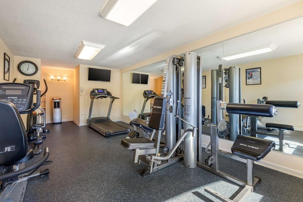 Best Western Plus Santee Inn photo 30