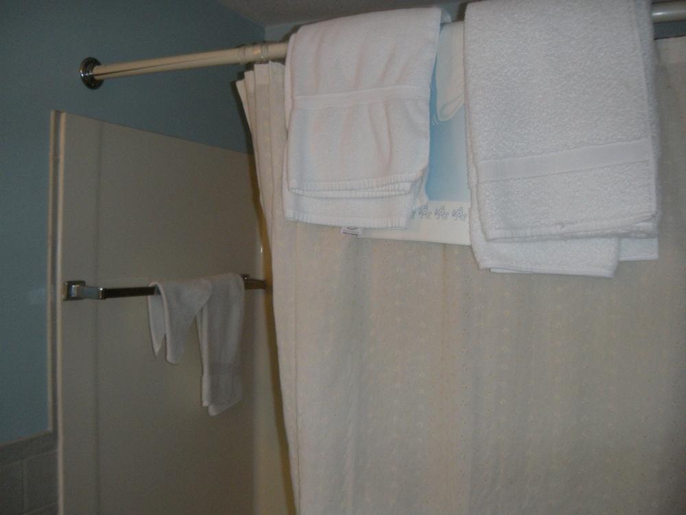Bass River Motel photo 18