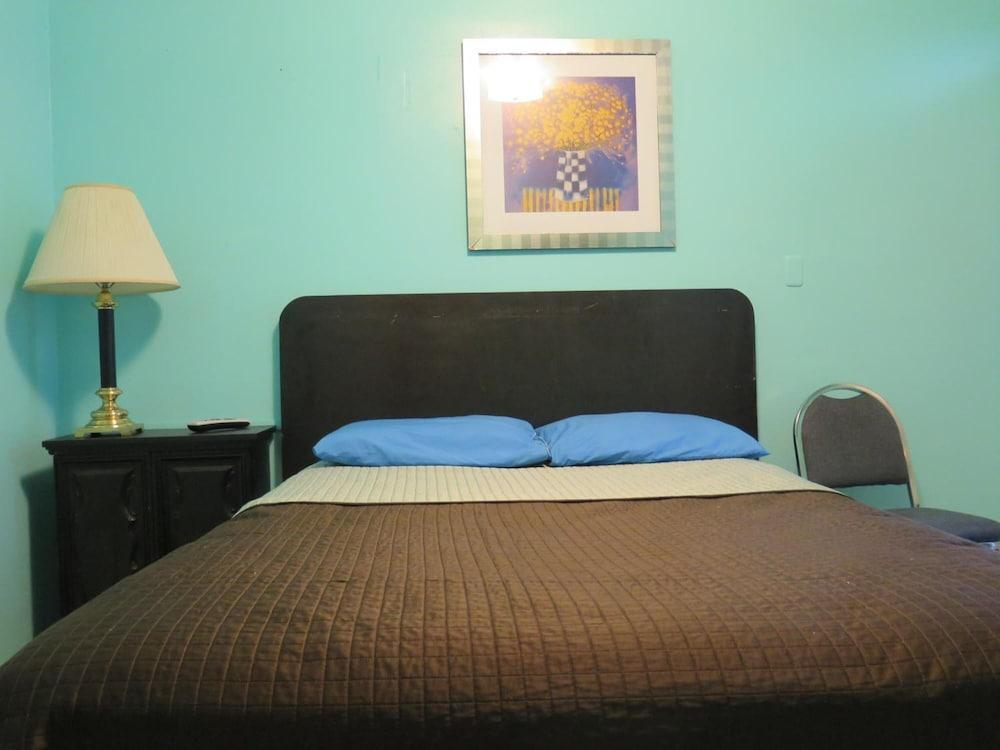 Pillow Talk Motel photo 12