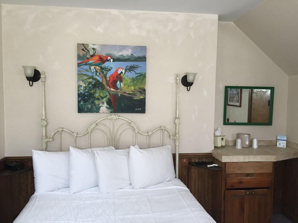 Seacrest Inn photo 14