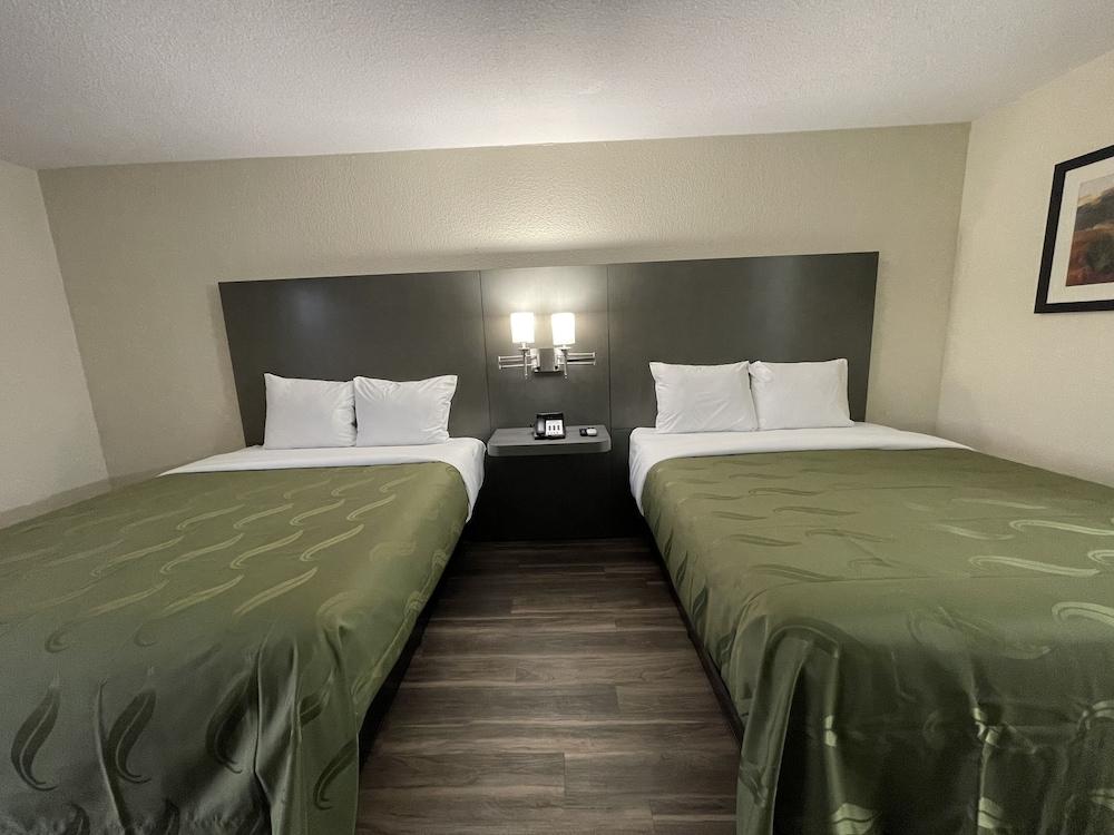 Dreamland Inn photo 3