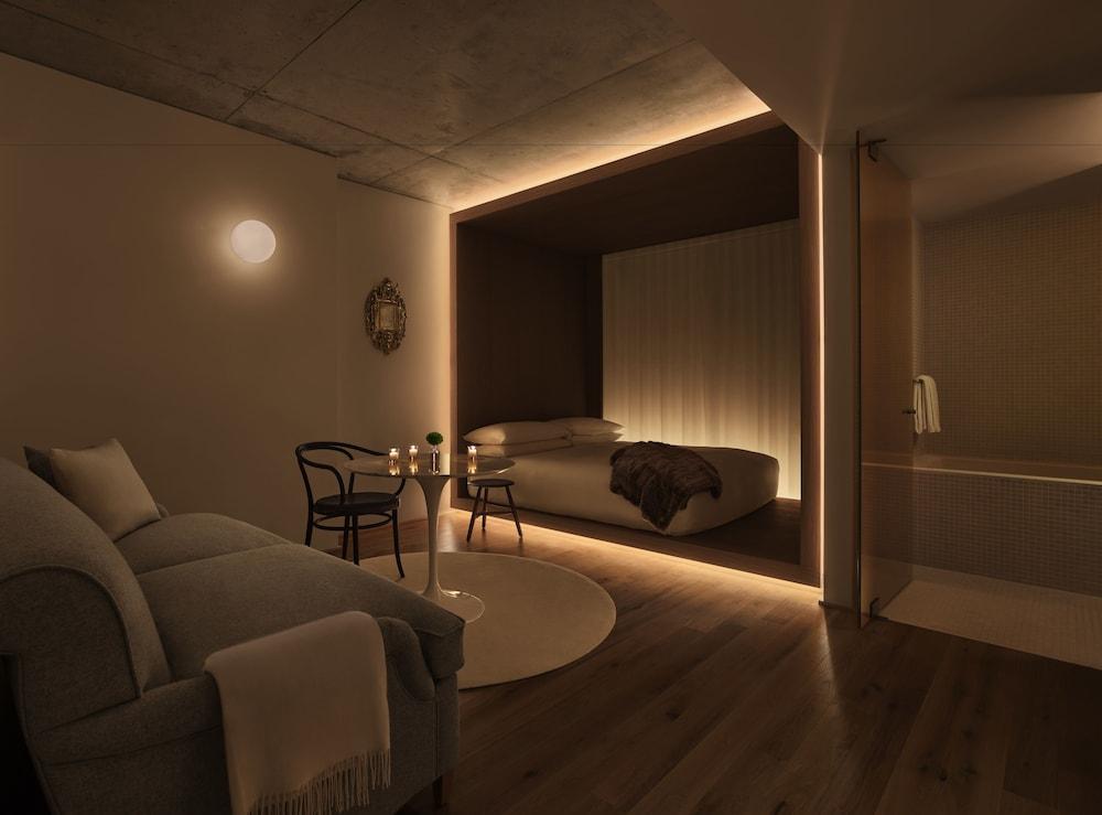 PUBLIC, an Ian Schrager hotel photo 12