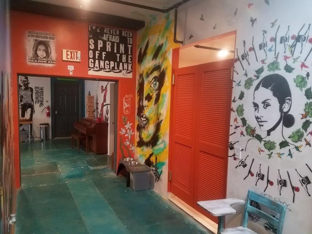 House of Trestles - Hostel photo 94