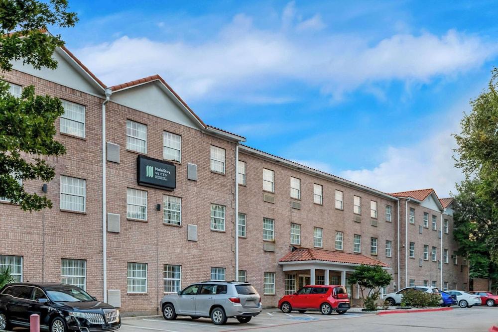 MainStay Suites Addison-Dallas photo 1