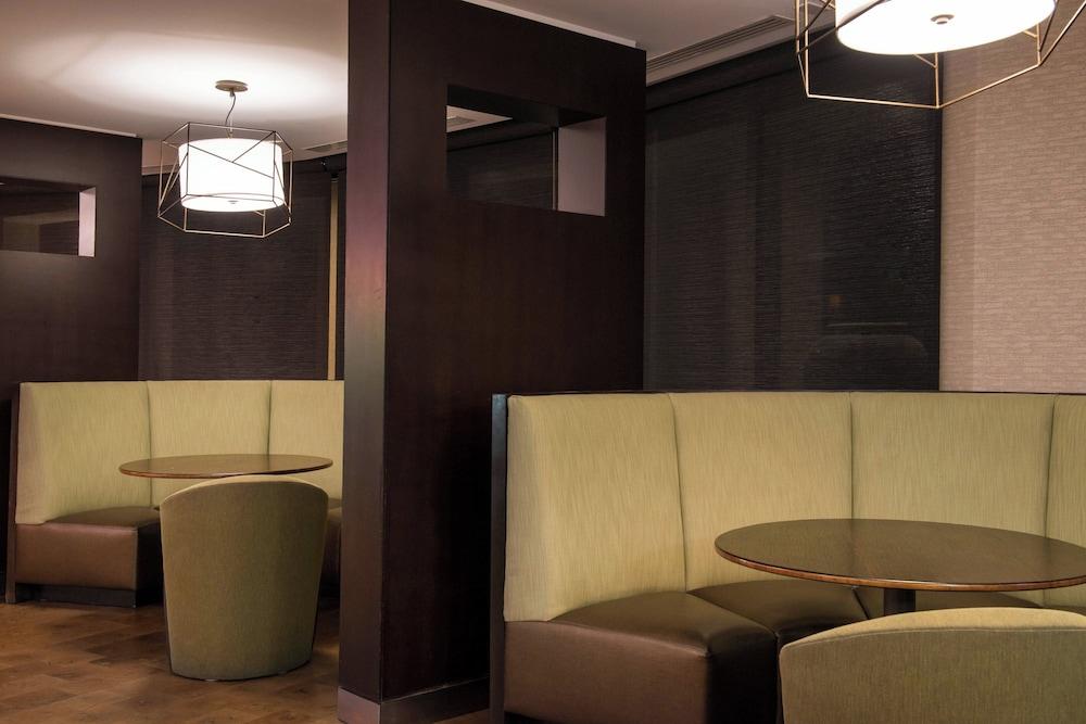 Courtyard Marriott Victorville photo 42