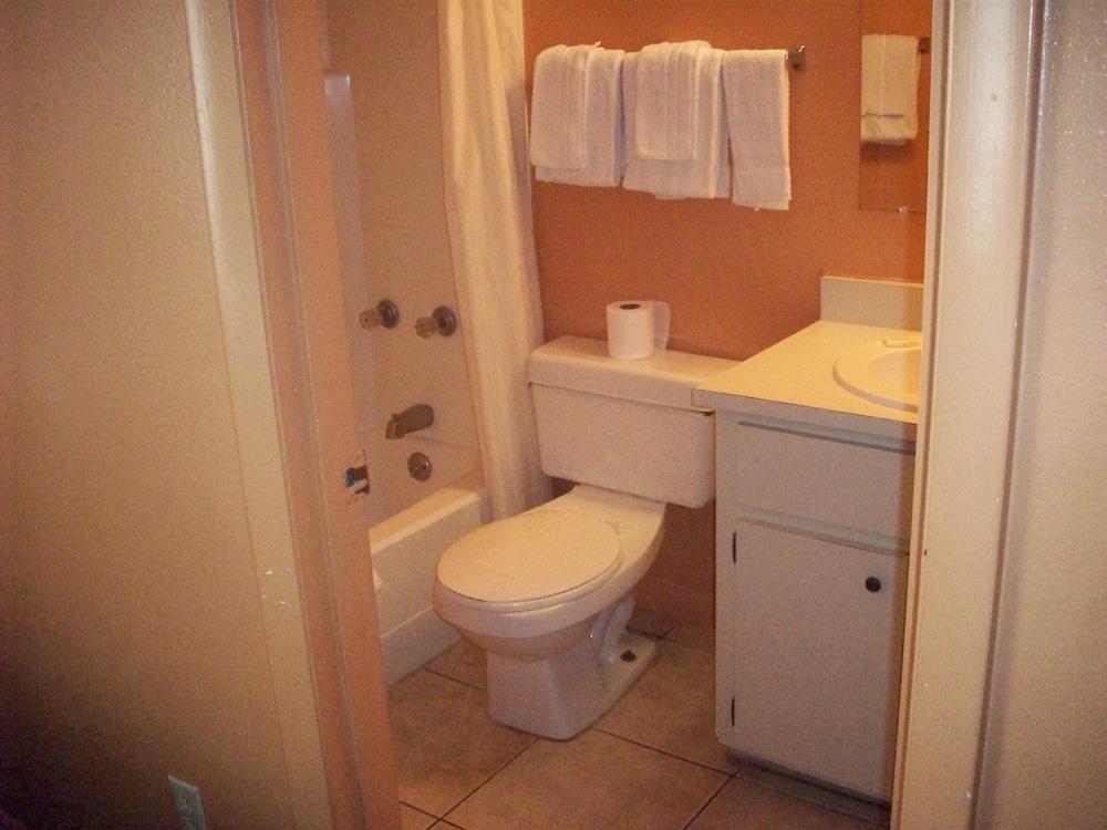 All Suite Motel photo 20