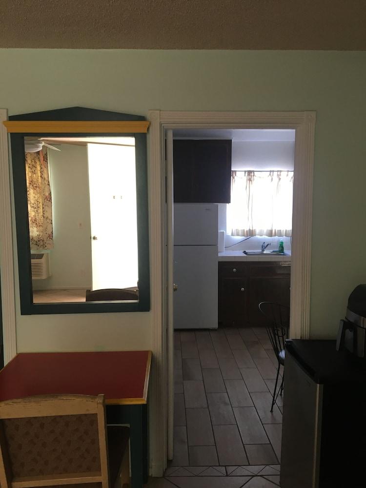 Sandpiper Springs Spa & Retreat photo 30