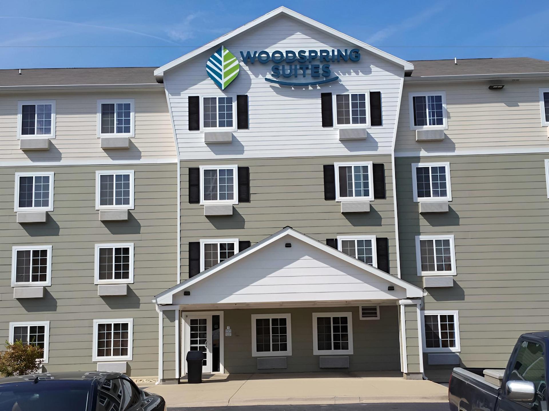 WoodSpring Suites Louisville Southeast photo 15