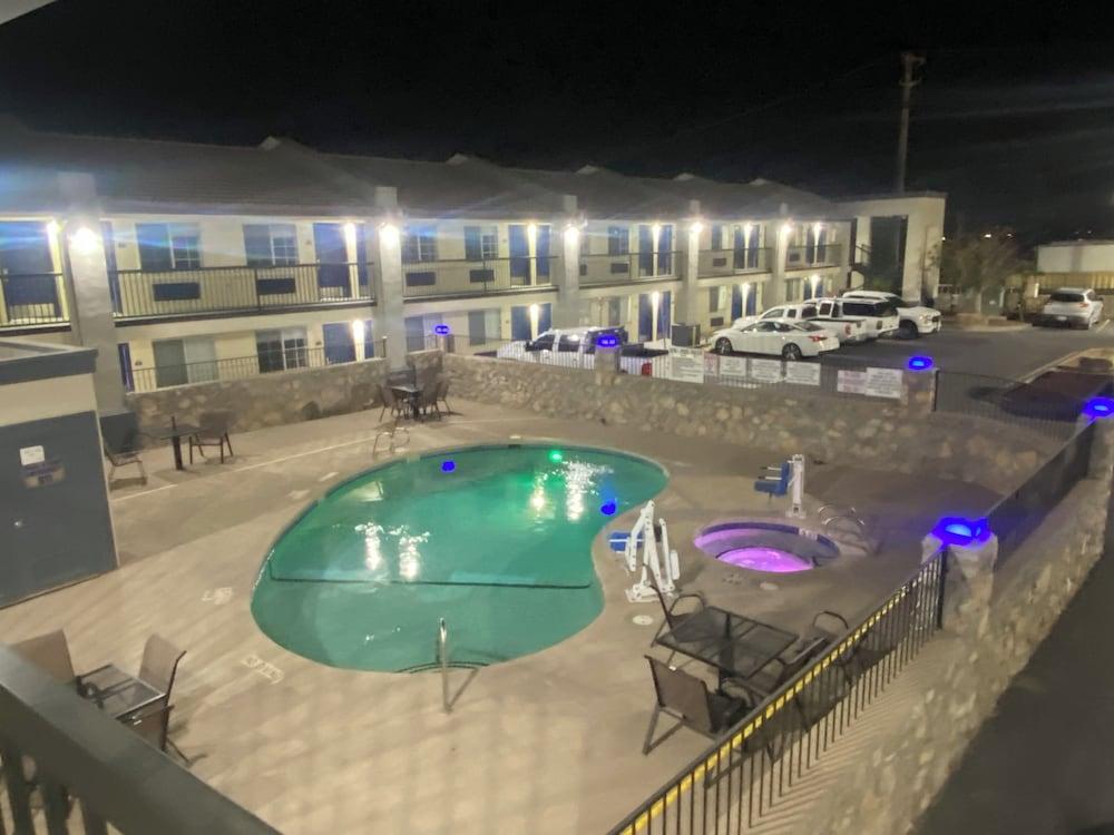 Days Inn by Wyndham El Paso West photo 21