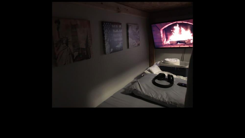 Luxury Stays - Hostel photo 9