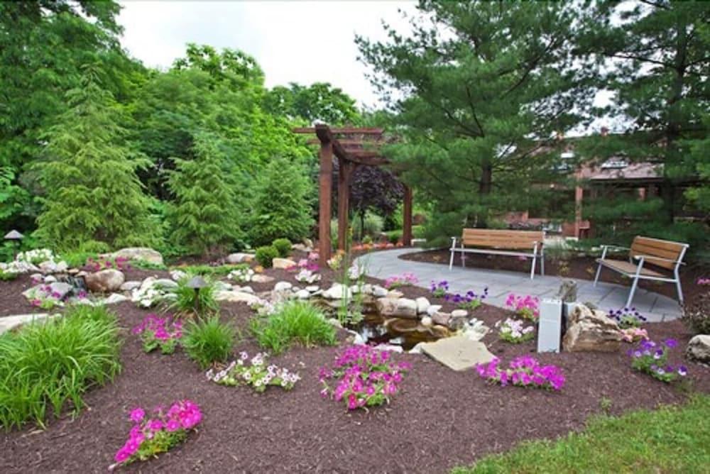 Suburban Studios Altoona photo 28