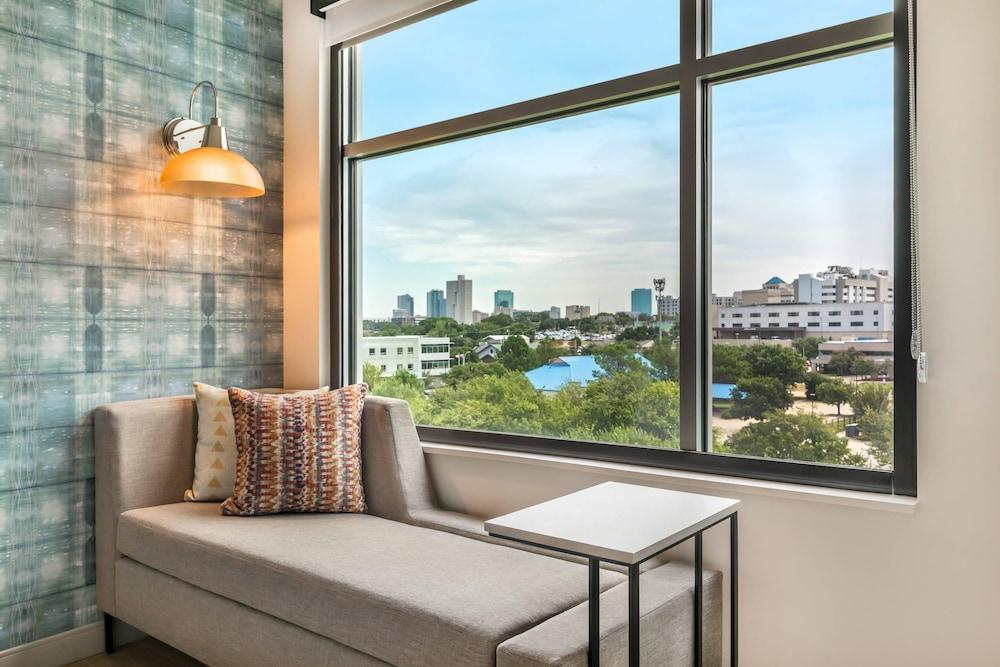 Cambria Hotel Fort Worth - Medical Center photo 12