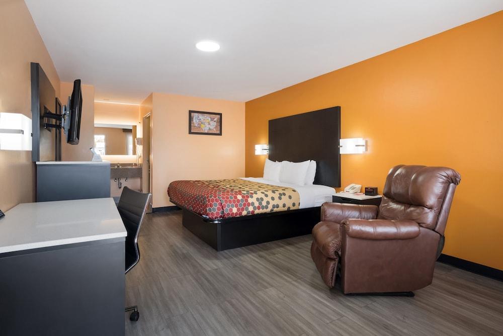 The Jewel Motel photo 5