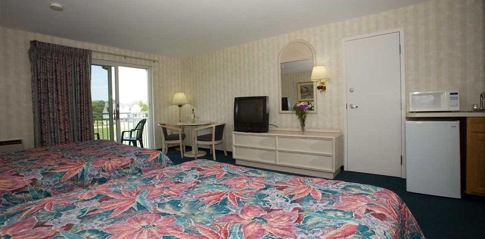 Winnapaug Inn photo 2