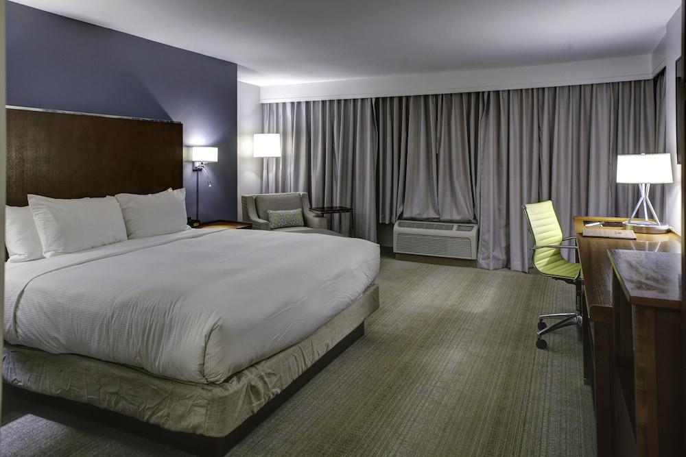 DoubleTree by Hilton Hotel Biloxi photo 11