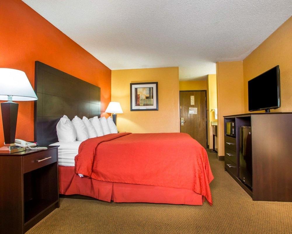 Quality Inn & Suites Kimberly - Appleton East photo 17