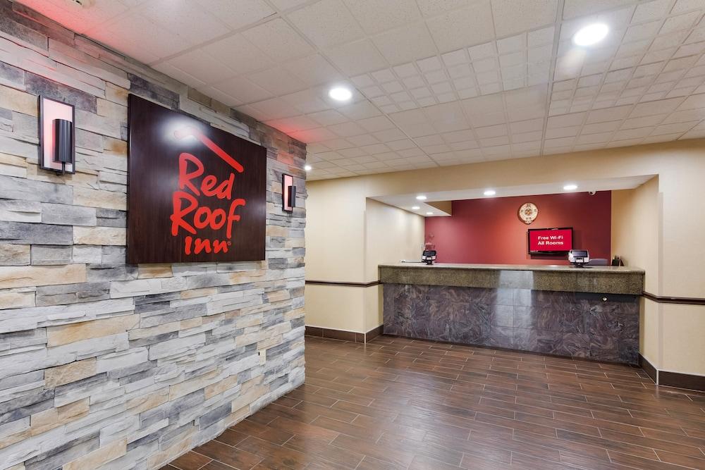 Red Roof Inn & Suites Columbus - West Broad photo 27