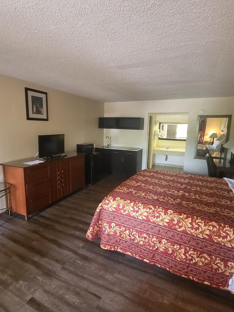 America's Inn photo 17