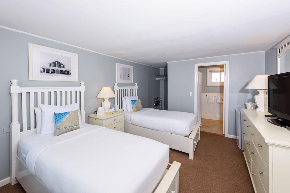 MV Surfside Hotel photo 79