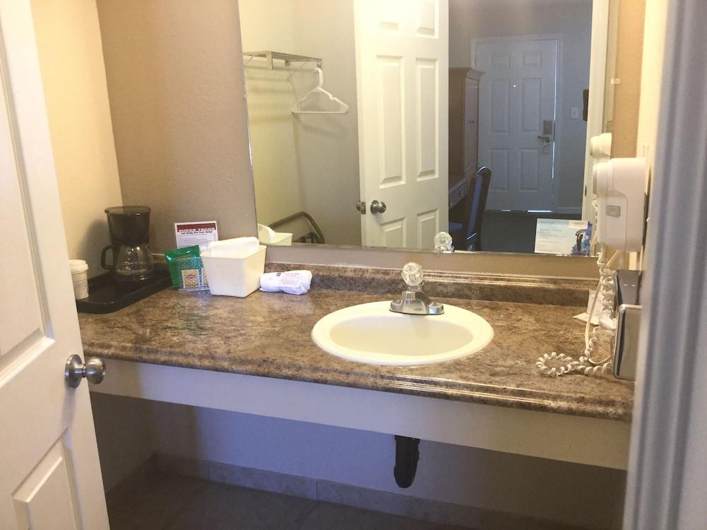 Rodeway Inn Hermiston - Umatilla photo 27