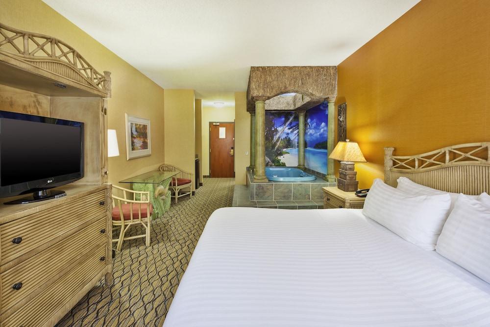 Holiday Inn Express Hotel & Suites Belleville by IHG photo 11