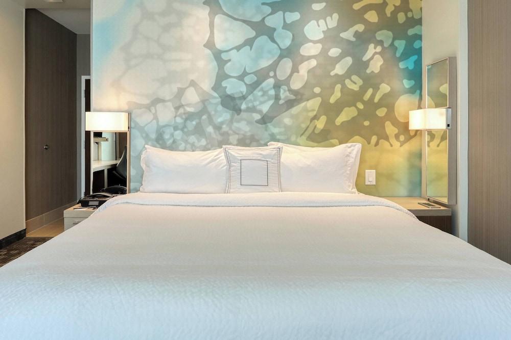 Courtyard by Marriott North Brunswick photo 13