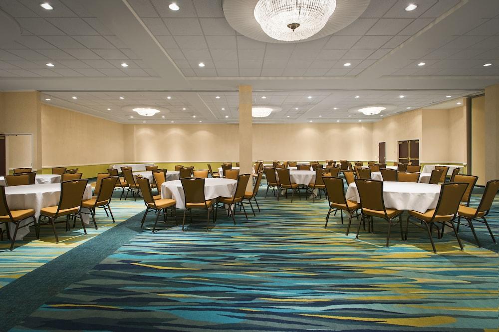 Springhill Suites by Marriott Lawrence photo 43