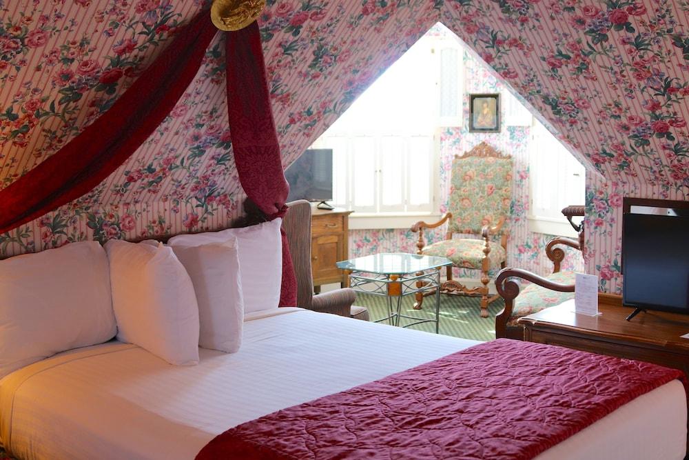 Inn on Mackinac photo 85