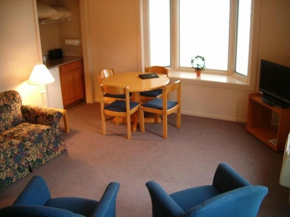 Attitash Motel photo 2