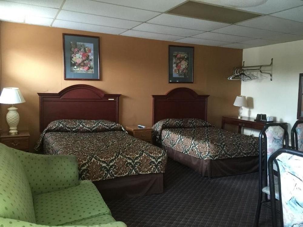 Relax Inn photo 7