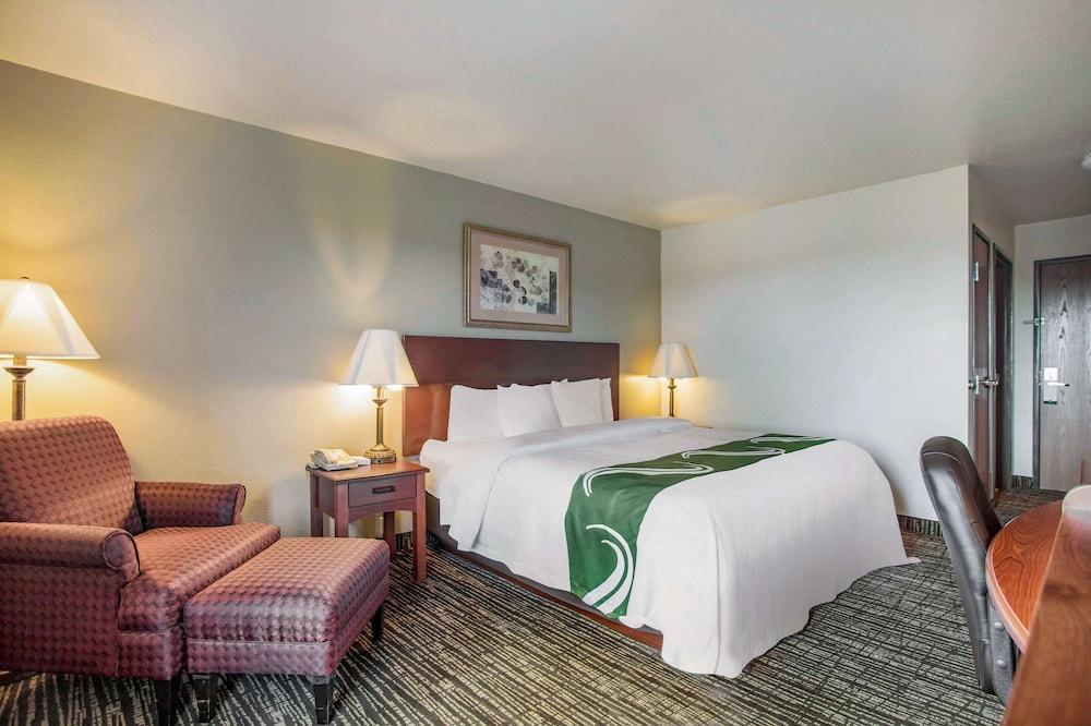 Quality Inn Parsons North photo 34