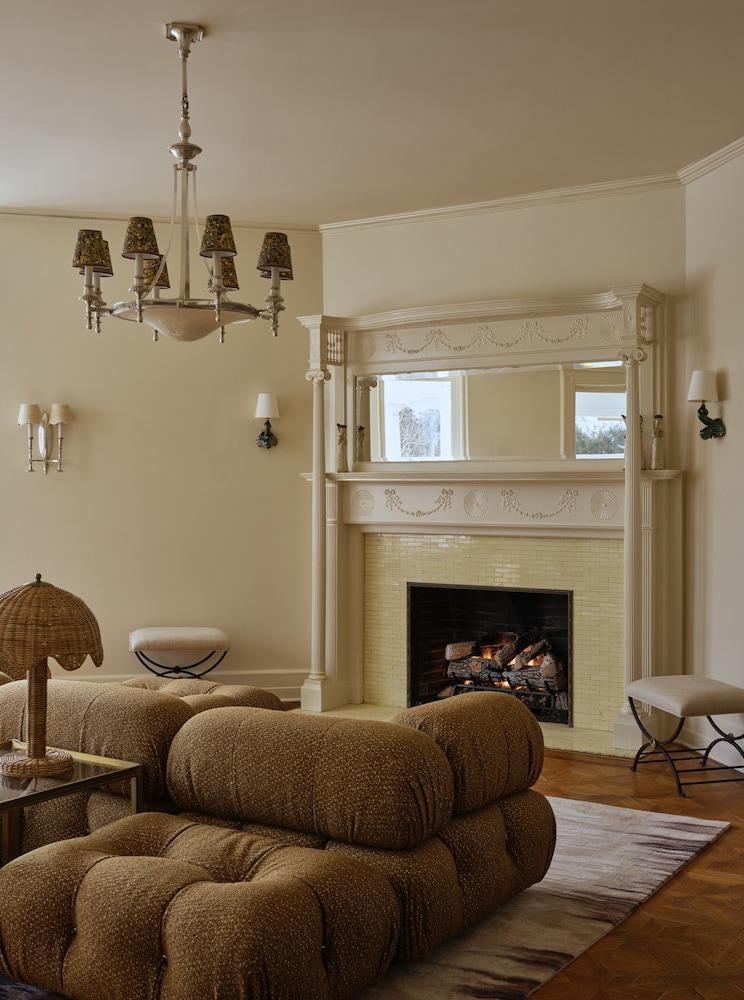 Belden House & Mews photo 4