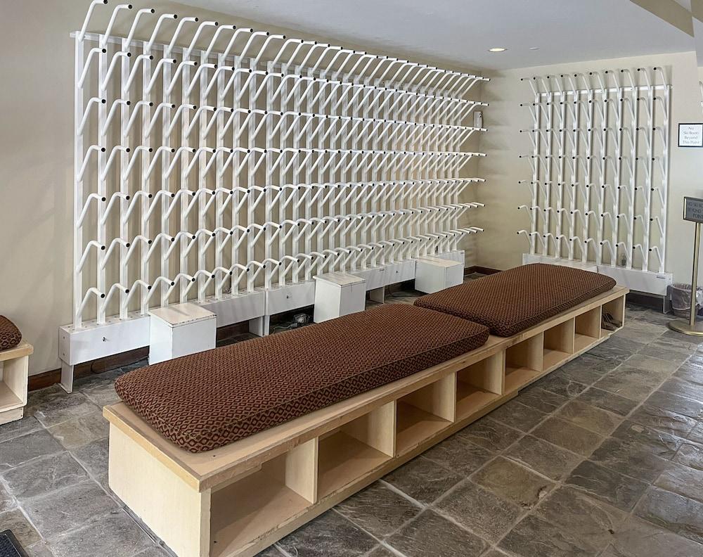 Highlands Lodge in Beaver Creek by Elevation Accommodations photo 10